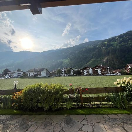 Zell Views Apartments Zell am Ziller Extérieur photo